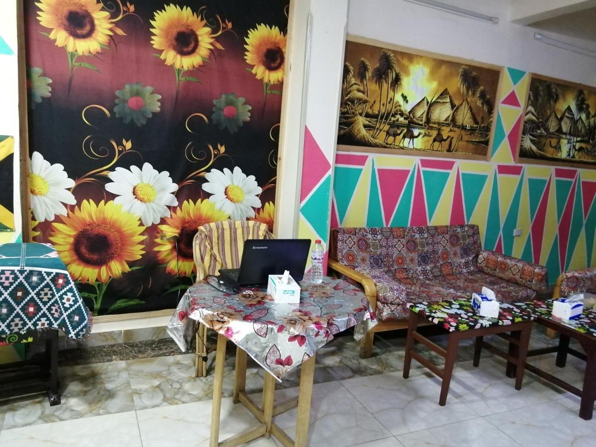 Bob Marley Hotel ルクソール エクステリア 写真